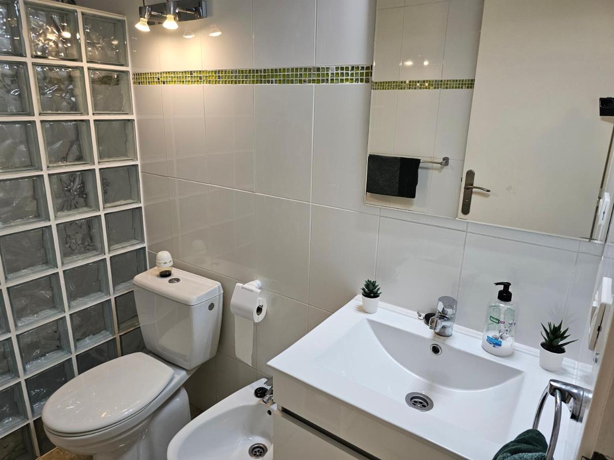 Casa Palmera 3 Only 150 Metres To The Beach, Heated Pool, Wifi, Sat-Tv, Balcony Arona  Εξωτερικό φωτογραφία